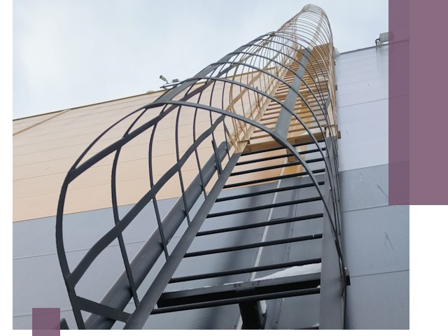 Изготовление и монтаж пожарных лестниц в Азове профессионально