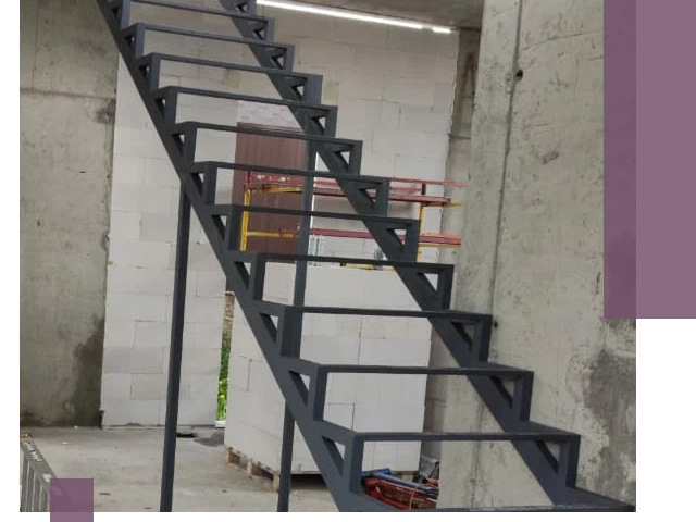 Демонтаж металлических лестниц в Азове быстро и безопасно