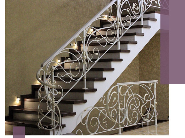 Кованые лестницы под ключ в Азове — изготовление и монтаж