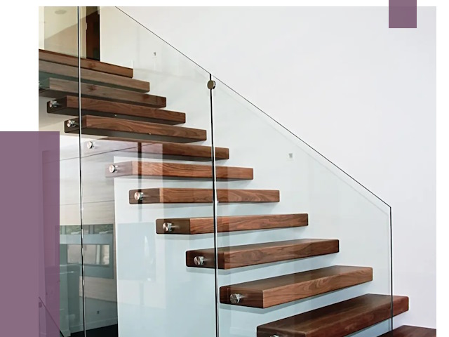 Стеклянные перила для лестницы в Азове от 14890 руб.