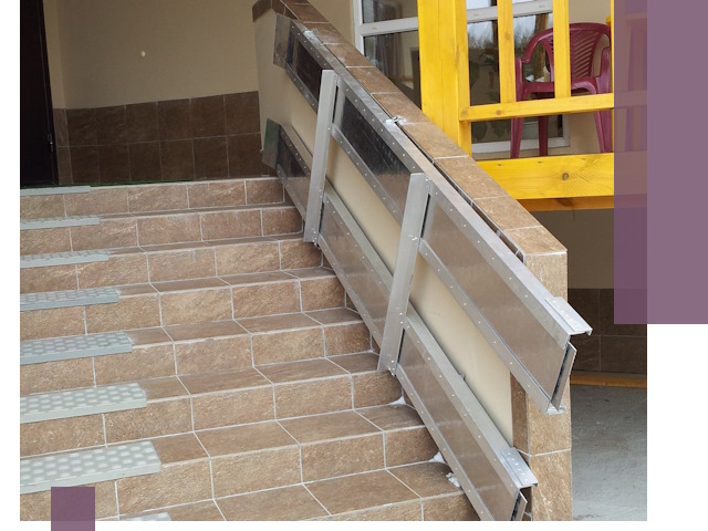 Откидные пандусы под ключ в Азове — монтаж и демонтаж