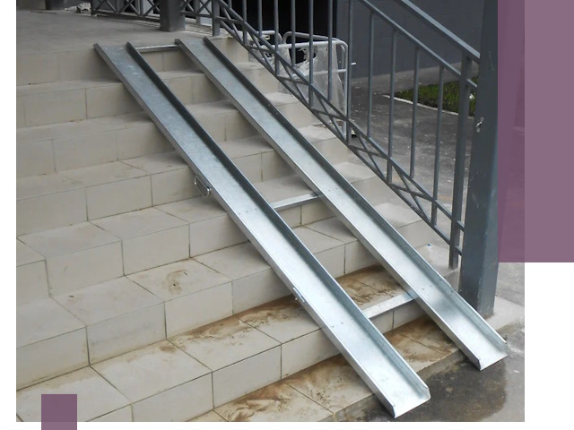 Пандусы для детских колясок в Азове: изготовление и монтаж