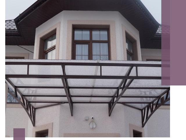 Козырьки из поликарбоната под ключ в Азове