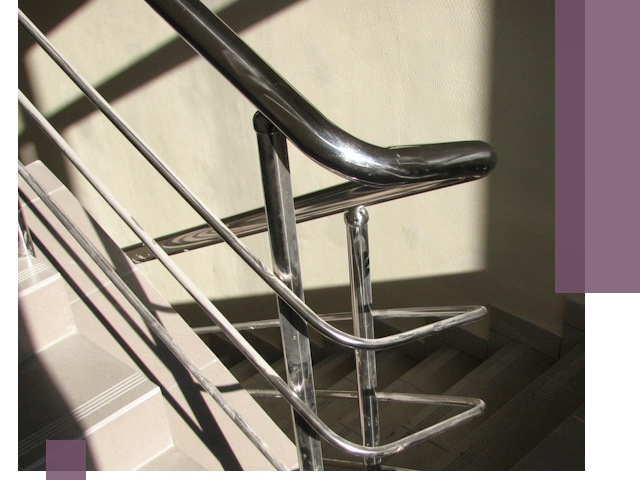 Поручни из нержавеющей стали под ключ в Азове